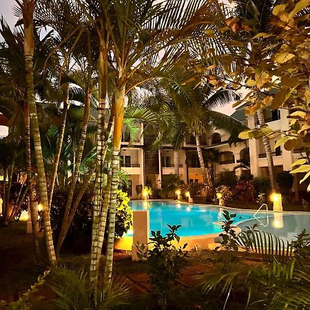 A'S Beach Apartment Flic en Flac ภายนอก รูปภาพ