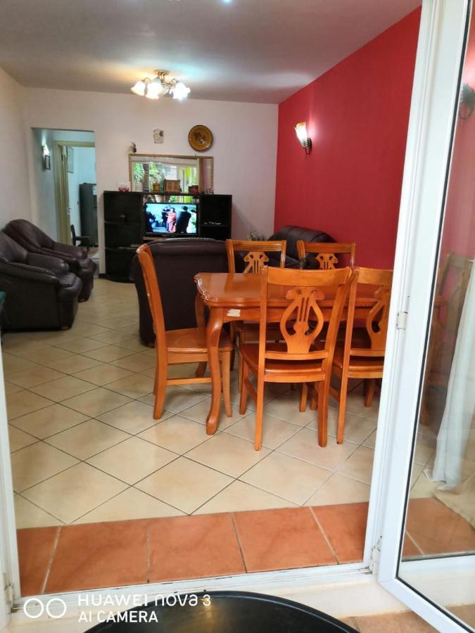 A'S Beach Apartment Flic en Flac ภายนอก รูปภาพ